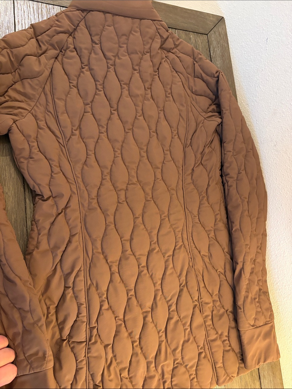 NWT [Halara] PuffFlex Long Sleeve Thumb Hole Quilted Jacket Brown Women’s L - Picture 12 of 16